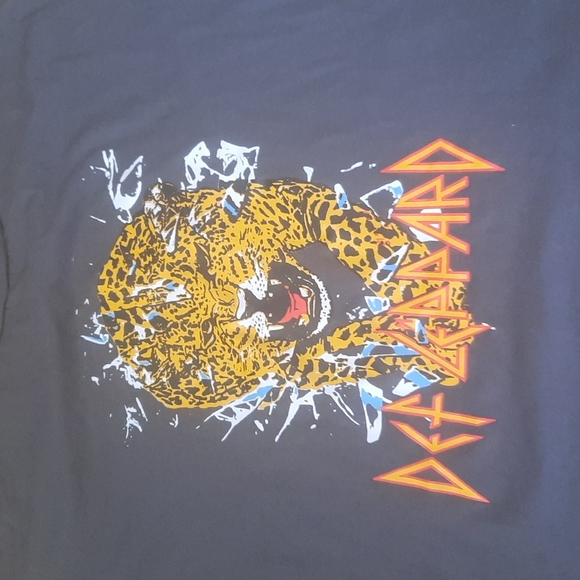 Def Leppard tee - Picture 2 of 4